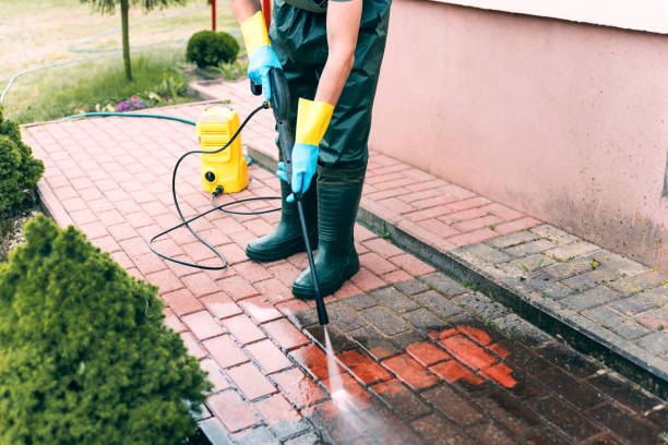 Why Choose Our Certified Pressure Washing Experts for Your Project Needs in Pearl River, MS?